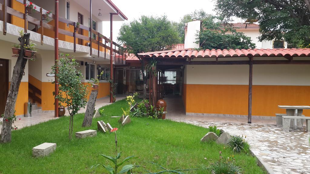 Hotel Mitru - Tarija Exteriér fotografie